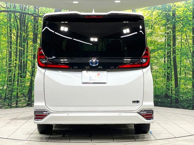 安心の最長10年・走行無制限保証(有償)をご用意。保証内容も充実はもちろん、無料点検&オイル交換や、年中無休の全国・24時間ロードサービスも付帯されておりますのでご安心下さい。