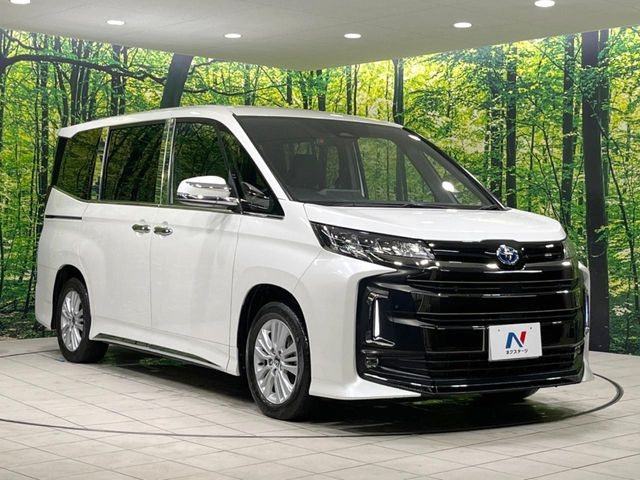 高透明度のガラス皮膜で撥水はもちろん、上質なツヤ・光沢を実現。紫外線や酸性雨から大切な愛車を保護し、色あせ・劣化を防止。「弾スプラッシュコート」、「弾プリミッサコート」からお選びいただけます。