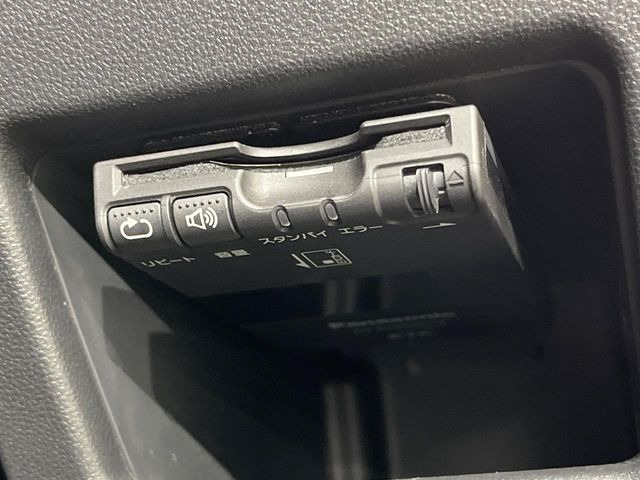 【ETC】高速道路の料金所をストレスなく通過!話題のスポットやサービスエリアに多い「スマートIC」利用時は必須のアイテムです。当店でセットアップを実施、ご納車当日からすぐにご利用いただけます!