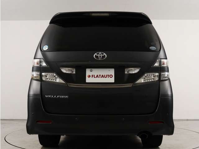 前後ドライブレコーダーもお取り付けできます!安心安全なカーライフには必需品ですね!