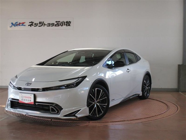 プリウス2.0 G E-Four 4WD