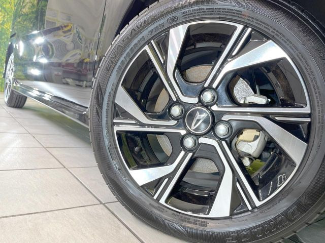 【純正14インチアルミホイール】外観にマッチした純正アルミホイールを装着しております。各種社外アルミホイールや、スタッドレスタイヤも取扱いしております。是非ご相談ください♪