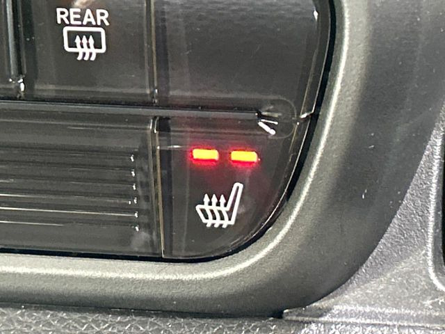 �y�V�[�g�q�[�^�[�z�������ɏd�󂷂�V�[�g�q�[�^�[!�G�A�R����葁�����܂��Ă����̂Ŋ�����̐l�����S�ł��ˁ�G�A�R���̉����͊������邩����A�Ƃ������ɂ����������߂ł��B