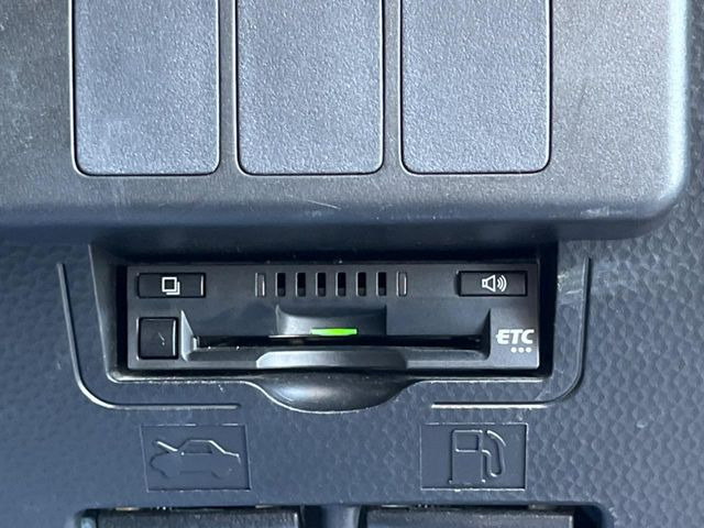 【ETC】高速道路の料金所をストレスなく通過!話題のスポットやサービスエリアに多い「スマートIC」利用時は必須のアイテムです。当店でセットアップを実施、ご納車当日からすぐにご利用いただけます!