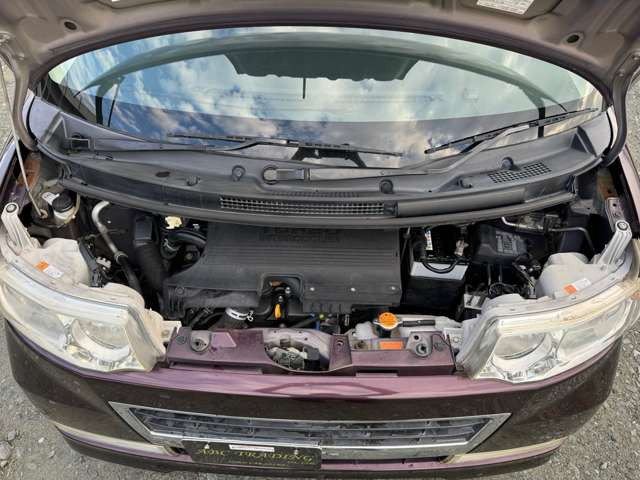 エンジンです!綺麗にコーティング済みです☆