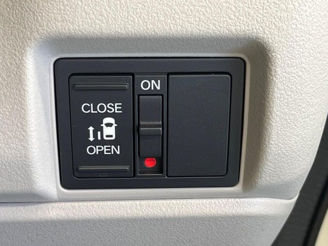 �y�d���X���C�h�h�A�z�X�C�b�`/�h�A�n���h�����y�����삷�邾���Ńh�A�������ŊJ�B���݂��ݖh�~�@�\�t���ň��S�ł��B���q�l�̏�~��₨�������̉ו��̐ςݍ~�낵�ɂ��֗�!