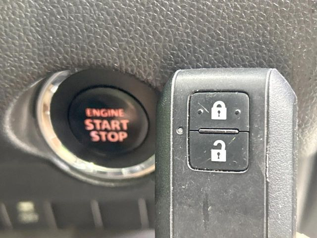 �y�L�[���X�X�^�[�g�V�X�e���z�J�o����|�P�b�g�ɓ��ꂽ�܂܂ł��h�A�̎{���E�������\�ȃX�}�[�g�L�[�𑕔��B�G���W���̃I���E�I�t�����J�M�����o���K�v����������Ƃ��Ă��֗��ł���