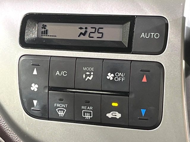 �y�I�[�g�G�A�R���z��x���D�݂̉��x�ɐݒ肷��΁A�ԓ��̉��x�����m�����ʂ≷�x�������Œ����B����&hellip;����&hellip;�Ɖ��x���X�C�b�`���������K�v�͂���܂���B���K�Ȏԓ���Ԃɂ͕K�{�̋@�\�ł��ˁ�