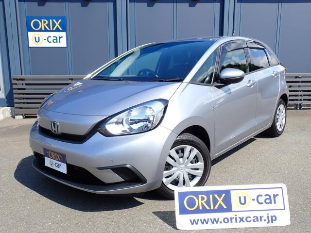 フィット(ホンダ) 1.3 ベーシック　メモリナビ・バックカメラ・ETC・Bluetooth 中古車画像