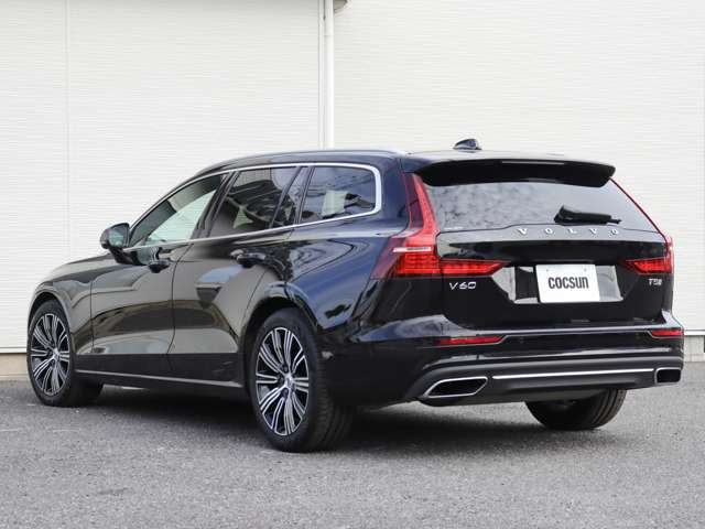 �V�i�����o�b�e���[�̓h�C�c��VARTA(�o���^)���g�p���܂��B���B�Ԃ̏����i�ɍ̗p����鍂�i���o�b�e���[�ł��B