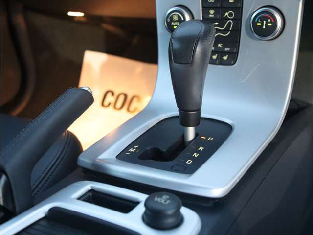 ���X�̏ڍׂ̓z�[���y�[�W�������������B�����́u�R�N�X���v�ł����׉������B