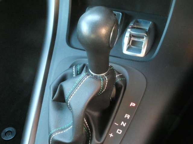 �������X�b�L���ȃt���AAT��V�t�g�`�F���W�̑��쐫�ɗD��A�Ȃ���������Ԃ�L�����p���Ă���܂���