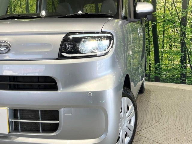 �yLED�w�b�h���C�g�z���V����ԑ��s�����ǍD�Ȏ��E���m�ۂ����S���ĉ^�]�ł��鍂�P�xLED�w�b�h���C�g�𑕔�!�_�����x�������A����d�͂��}�����Ă��܂��B