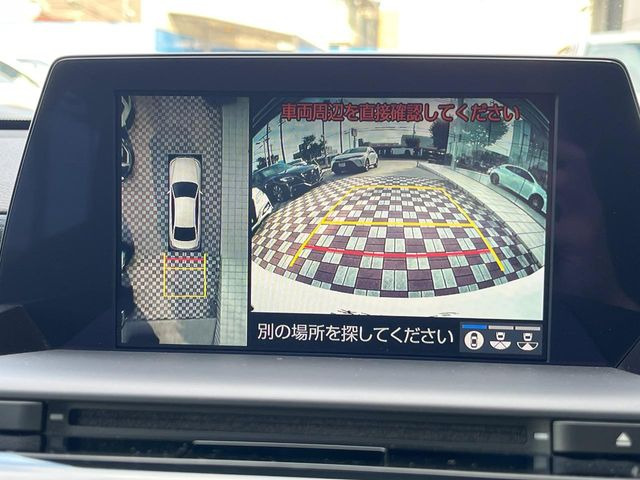 �y�p�m���~�b�N�r���[���j�^�[�z��p�̃J�����ɂ��A�ォ�猩���낵���悤�Ȏ��_��360�x�N���}�̎��͂��m�F���邱�Ƃ��ł��܂������p�������m�F���₷���A�����ꏊ�ł̐؂�Ԃ��⒓�Ԃ��X���[�Y�ɍs���܂��B