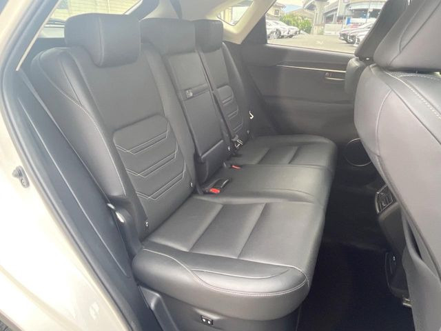 �L�X�Ƃ���2��ڃV�[�g�͋��Z���������A���S�n�����K!�F�B��Ƒ��Ƃ̂��o�����ɂ҂�����ł��B�x�r�[�V�[�g��`���C���h�V�[�g�g�p�������K�ɂ��߂�������������\���ȋ�Ԃ��m�ۂ��Ă��܂��B