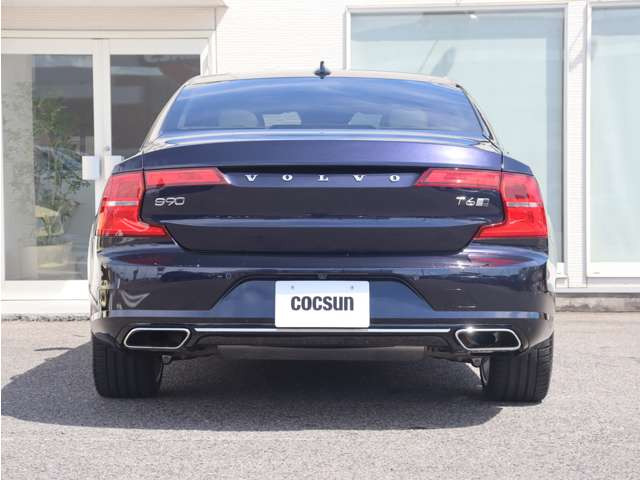 ���s�^�G���W���ɂ̓{���{�̔F�؂��擾����MOTUL�̍����I�C��SPECIFIC RBS0-2AE(0W-20)���g�p���܂��B