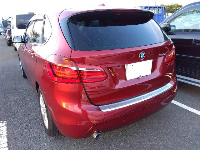 2シリーズアクティブツアラー218d