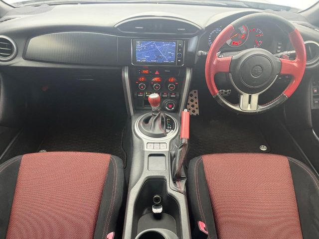 グループ総在庫数約30,000台!!全国の系列店からメーカー・車種問わずご紹介出来るので、あなたにピッタリのお車が見つかるはずです♪まずはお問い合わせ下さい☆