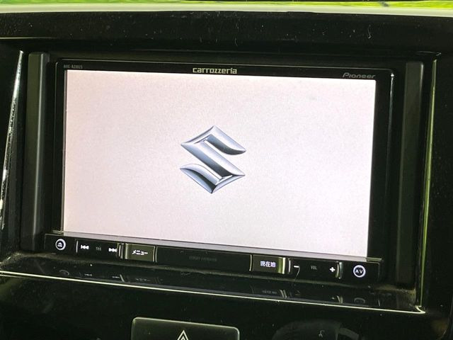 �y�����i�r�z�l�C�̏����i�r�𑕔����Ă���܂��B�i�r�̎g���₷���͂������A�I�[�f�B�I�@�\���[��!�L�����v�◷�s�͂������A�ʋ΂┃�����ȂǕ��i�̃h���C�u���y�����Ȃ�͂���