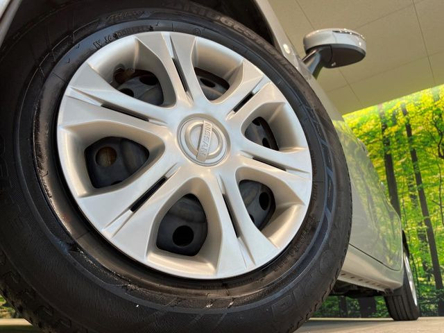 【純正14インチアルミホイール】外観にマッチした純正アルミホイールを装着しております。各種社外アルミホイールや、スタッドレスタイヤも取扱いしております。是非ご相談ください♪