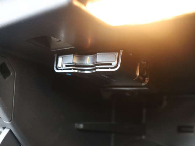 �yLAGOM with VOLVO �{���{�̂���A���傤�ǂ�����炵�B�z�������R�N�X���́A����ȃ{���{���C�t�𖖉i���T�|�[�g���Ă����܂��B