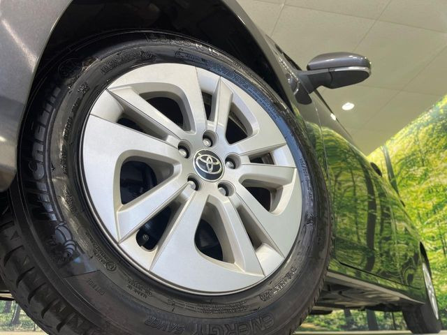 �y����15�C���`�A���~�z�C�[���z�O�ςɃ}�b�`���������A���~�z�C�[���𑕒����Ă���܂��B�e��ЊO�A���~�z�C�[����A�X�^�b�h���X�^�C�����戵�����Ă���܂��B���񂲑��k����������