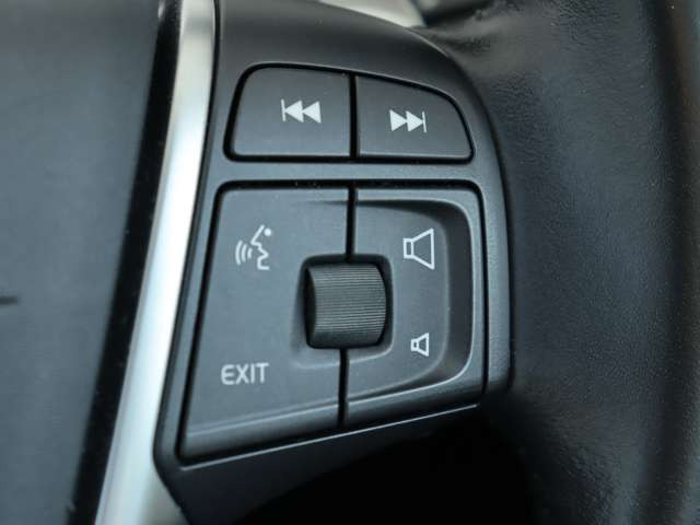 納車前整備費用は車両本体価格に含まれており、別途ご請求することはございませんのでご安心下さい。