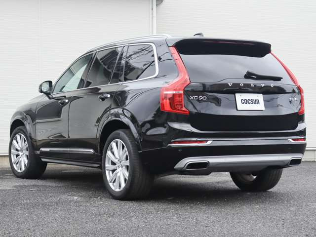 �V�i�����o�b�e���[�̓h�C�c��VARTA(�o���^)���g�p���܂��B���B�Ԃ̏����i�ɍ̗p����鍂�i���o�b�e���[�ł��B