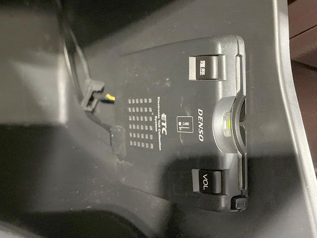 【ETC】高速道路の料金所をストレスなく通過!話題のスポットやサービスエリアに多い「スマートIC」利用時は必須のアイテムです。当店でセットアップを実施、ご納車当日からすぐにご利用いただけます!