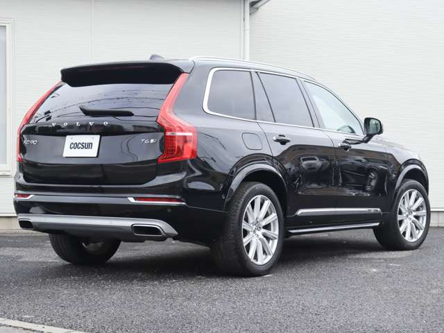 �G���W���I�C���̓t�����X��MOTUL(���`���[��)���g�p���Ă��܂��B�V���{���{�e���f���ɓK������قȂ�S�x�̃I�C�������p�ӂ��Ă��܂��B