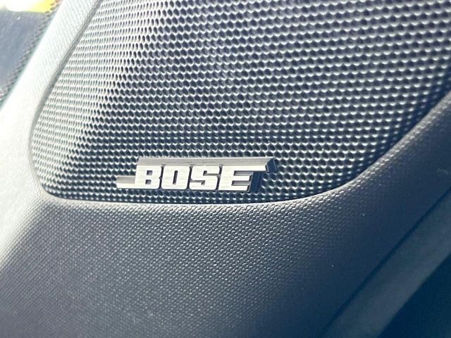 【BOSEサウンドシステム付き純正ナビ】充実のナビ機能はもちろん、高度なチューニング能力が搭載されており、高音質な音楽をお楽しみいただけます♪