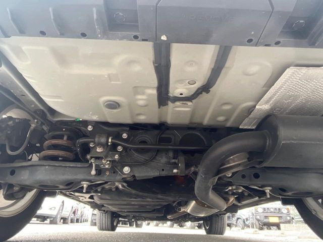 ����肪���ꂢ�Ȃ����ɁA�h�K���H�̎{�H���I�X�X���B�~��n��͂������A���ݕ��ɂ��Z���̕���A��Ń}�����E�E�B���^�[�X�|�[�c���������ɂ��D�]���������Ă���܂��B