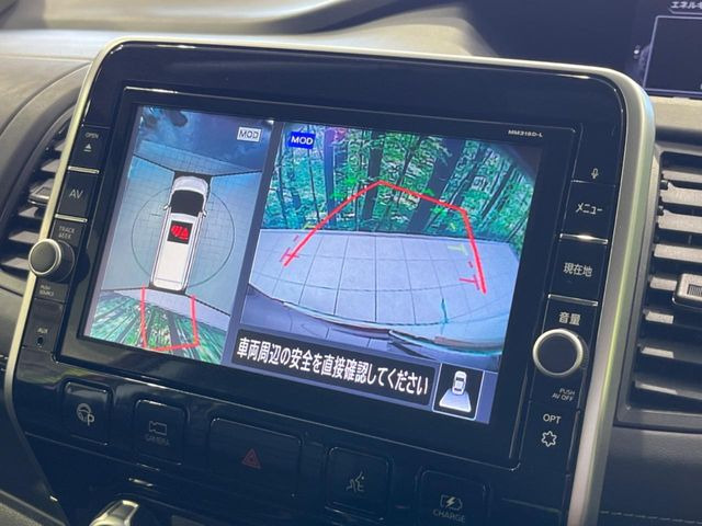 �y�A���E���h�r���[���j�^�[�z��p�̃J�����ɂ��A�ォ�猩���낵���悤�Ȏ��_��360�x�N���}�̎��͂��m�F���邱�Ƃ��ł��܂������p�������m�F���₷���A�����ꏊ�ł̐؂�Ԃ��⒓�Ԃ��X���[�Y�ɍs���܂��B