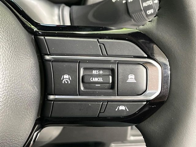 �y�A�_�v�e�B�u�N���[�Y�R���g���[���z�������H�ł̒��������s���y��!!�����ő��x��ۂN���[�Y�R���g���[�����A�Փˌy���V�X�e���ƘA�g���A�O���̎ԗ������m���ĎԊԂ�ۂ悤�ɑ��x���߂��Ă���܂�!!