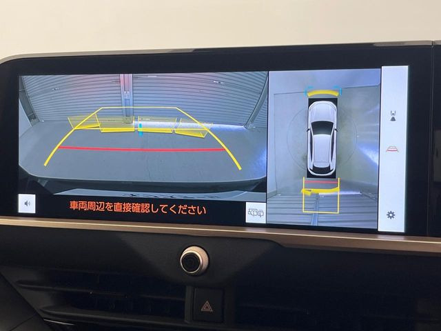 �y�p�m���~�b�N�r���[���j�^�[�z��p�̃J�����ɂ��A�ォ�猩���낵���悤�Ȏ��_��360�x�N���}�̎��͂��m�F���邱�Ƃ��ł��܂������p�������m�F���₷���A�����ꏊ�ł̐؂�Ԃ��⒓�Ԃ��X���[�Y�ɍs���܂��B