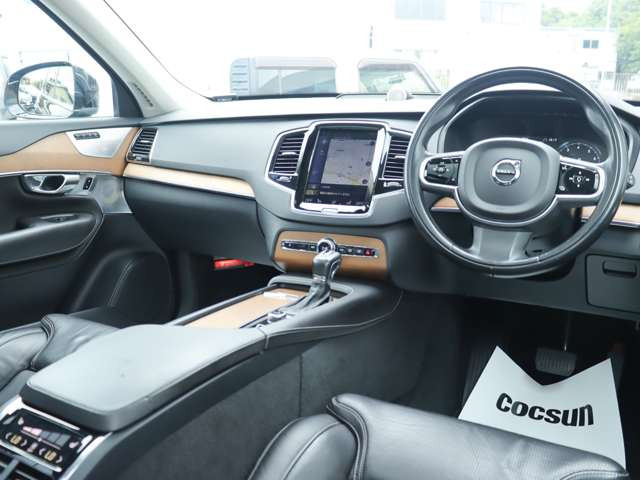 �h�C�c�̃{���{���`���[�j���O���[�J�[HEICO SPORTIV�̐��K�̔��X���t���ƈ��m���ɂ�HEICO SPORTIV�v���~�A���p�[�g�i�[KANTO / TOKAI�Ƃ��ĉ^�c�����Ă��܂��B