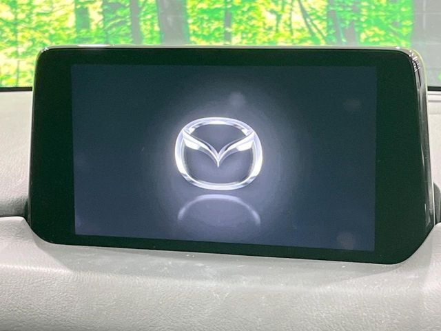 �y�}�c�_�R�l�N�g�i�r�z�ԓ��̕��͋C�Ƀ}�b�`������̌^�^�C�v�̃i�r�B�e����q�ݒ��Bluetooth�Đ����A�l�X�ȋ@�\���y���߂܂��B�����I�ȃ_�C�������삪�\�ŁA�g��������ǍD�ł��B