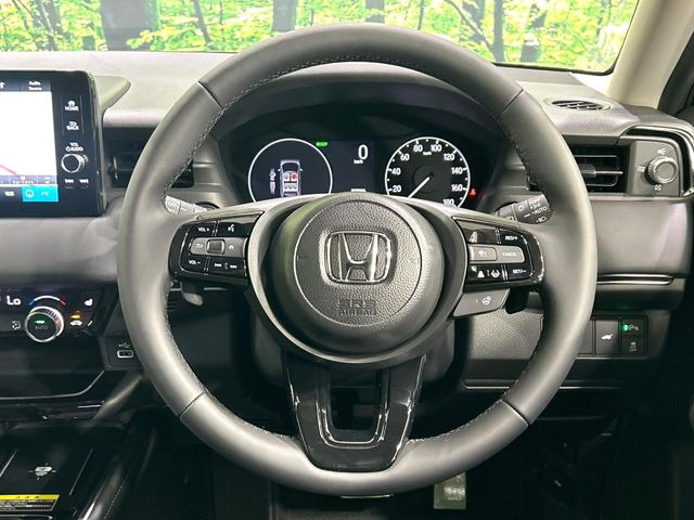 �y�����v�����X�e�A�����O�z�㎿�Ȋv���g�p���邱�ƂŁA��ɂ����������݂ƂĂ��^�]���₷���n���h���ł���