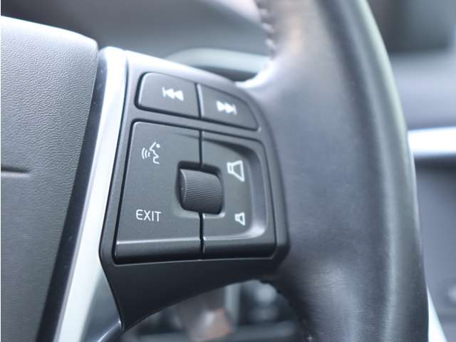 納車前整備費用は車両本体価格に含まれており、別途ご請求することはございませんのでご安心下さい。