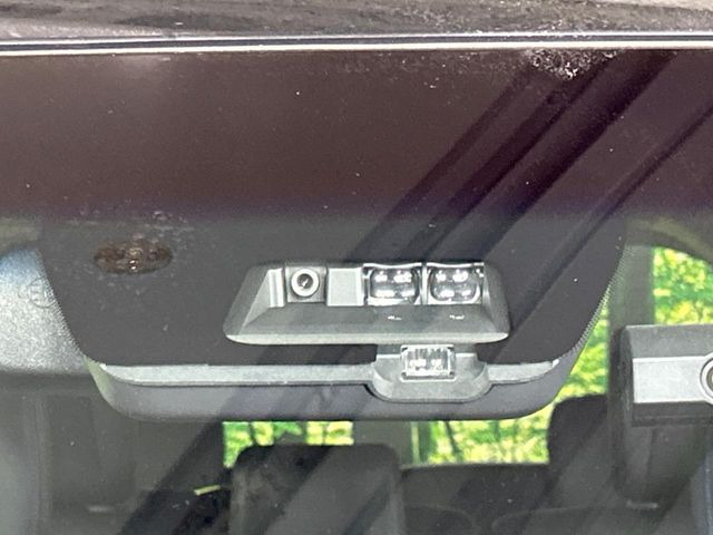 �y�O�He-Assist�z���s���ɑO���̎ԗ�����F�����A�Փ˂������Ȏ��͌x��ƃu���[�L�ŏՓˉ���Ɣ�Q�y�����A�V�X�g�B�����S�Ƀh���C�u�����y���݂��������܂��B