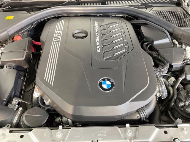 ●当店では、各メーカーの専用診断テスターを導入。国家資格を持つテクニカルスタッフも常駐しておりますので、万が一の際にも安心してご利用いただけます。