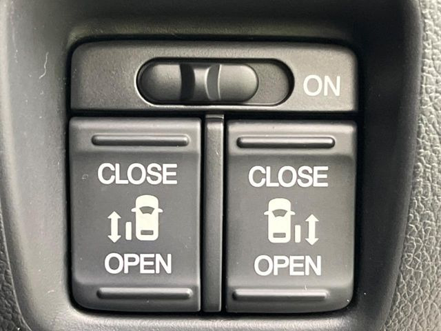 �y�����p���[�X���C�h�h�A�z�X�}�[�g�L�[��^�]�Ȃ̃X�C�b�`�Ō�ȗ����X���C�h�h�A�̊J���\���d��������͂����ăh�A���J����K�v�������A�����Ȃ��q�l�ł��ȒP�ɊJ���߂ł����K�ł���