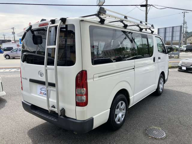 ���s����8000�L����E�L�[���X�E�����X���C�h�E�L�����A!