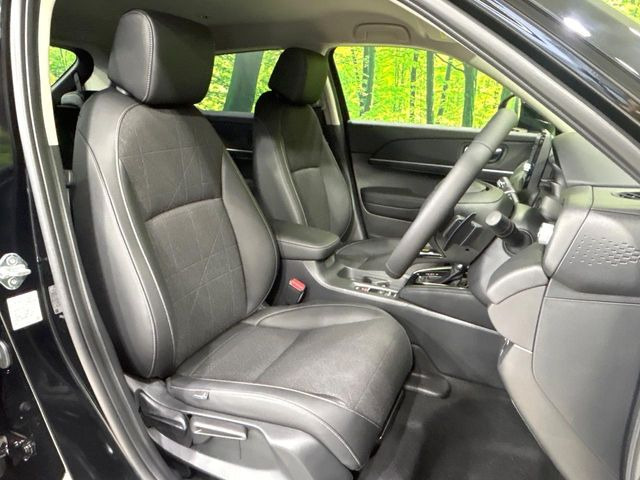 �y�n�[�t���U�[�V�[�g�z�������ƍ���S�n�𗼗������l�C�̃V�[�g���w�ʁE���ʂ̃t�@�u���b�N�f�ނ́A�ʋC���̗ǂ��⊊��ɂ����ɗD��Ă��܂��B�C���╞���ɍ��E���ꂸ���K�ɂ���肢�������܂��B