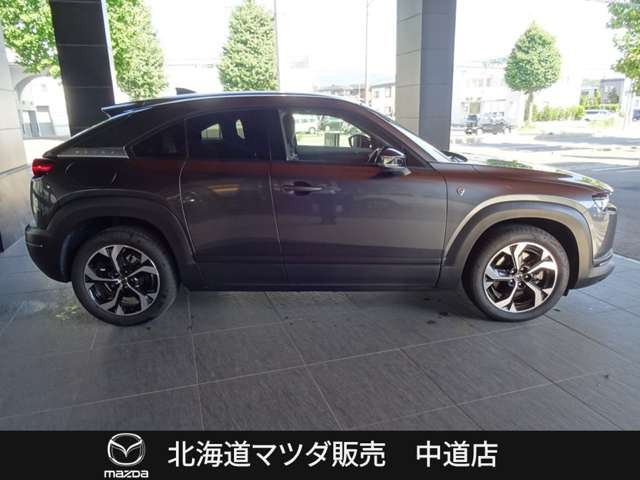 MX-30ロータリーEVナチュラル モノトーン