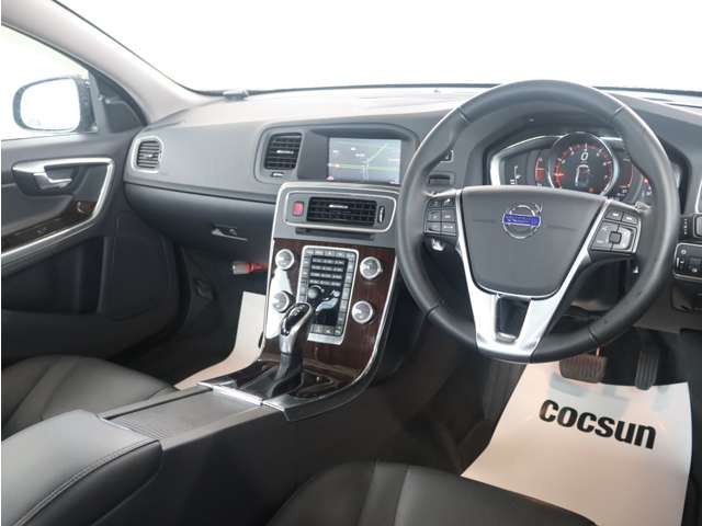 �k���É��X�A�y�Y�X�͎w�萮���H������L�B��c�X�A���l�X�ɂ͔F�ؐ����H������L���Ă��܂��B���ꂼ��̋��_�ɐ������t�g��e�X�^�[���̐ݔ��@����������Ă��܂��B