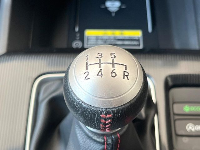 【フロア6速MT】走りの6速MT!!スポーティーな走行をお楽しみいただけます♪