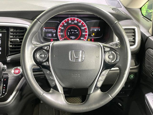 �y�����v�����X�e�A�����O�z�㎿�Ȋv���g�p���邱�ƂŁA��ɂ����������݂ƂĂ��^�]���₷���n���h���ł���