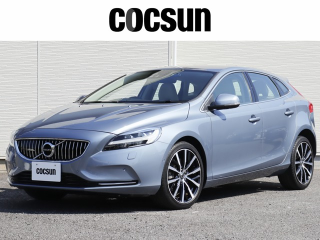 V40(ボルボ) T3 インスクリプション　ワンオーナー ブロンド本革シート シート 中古車画像