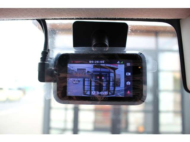 ドライブレコーダー